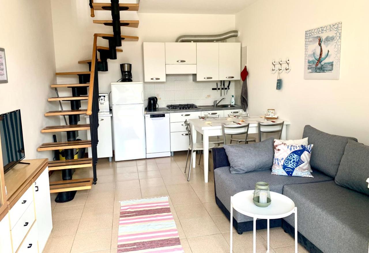 Apartment Caorle De Lux Swimming Pool, Parking, Garden Exterior foto